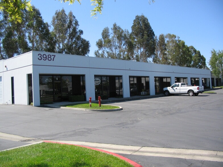 3985-3991 1st St, Livermore, CA for lease - Building Photo - Image 2 of 3