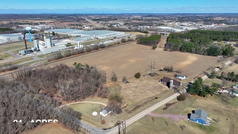 N7558 Boeck Rd, Portage, WI for sale - Commercial Listing Video - Image 2 of 25