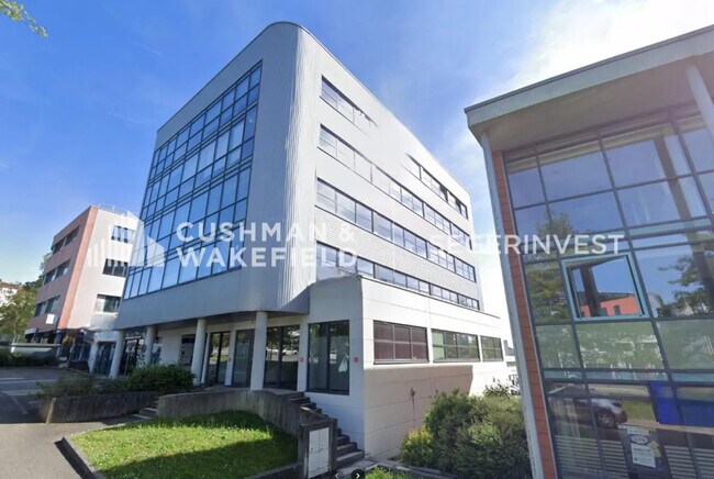 Location Bureaux 664 m²