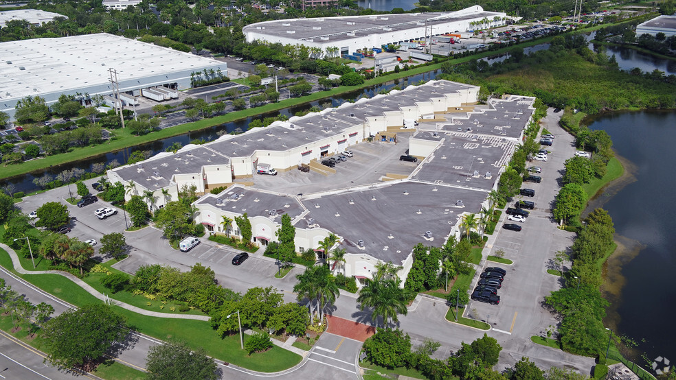 14001-14099 NW 8th St, Sunrise, FL for lease - Primary Photo - Image 1 of 22