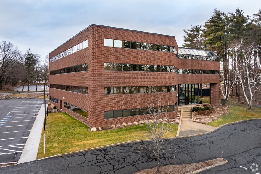 3 Speen St, Framingham, MA for sale - Primary Photo - Image 1 of 1