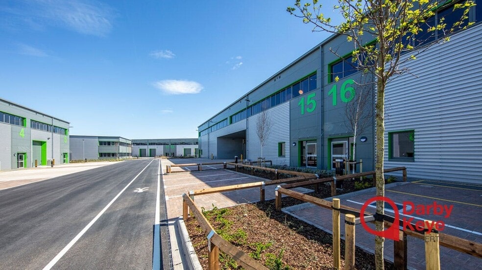 Urban Express Park, Aston Hall Road, Birmingham for lease - Building Photo - Image 3 of 7