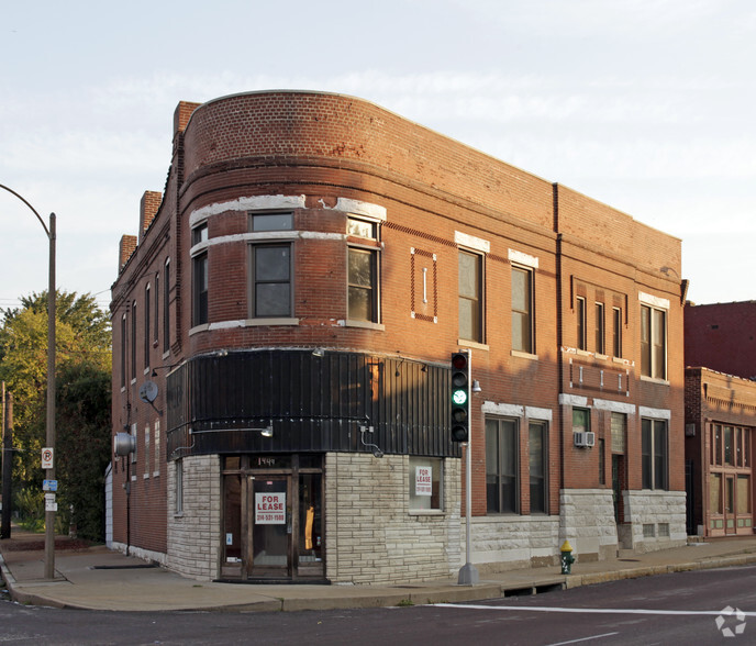 1447-1451 S Vandeventer Ave, Saint Louis, MO for sale - Primary Photo - Image 1 of 1