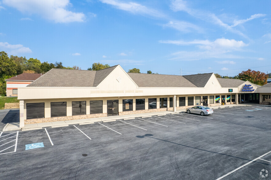 10 Wingco Ln, Reading, PA for lease - Building Photo - Image 1 of 6