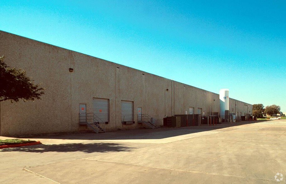 1111 W Carrier Pky, Grand Prairie, TX for lease - Other - Image 2 of 4