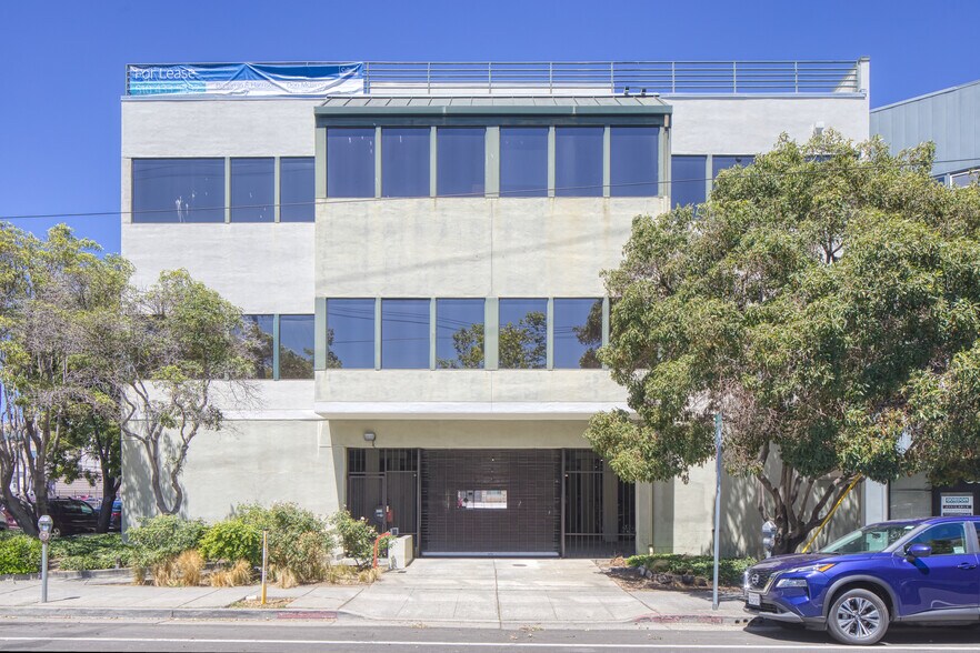 200 ster St, Oakland, CA 94607 ster Place