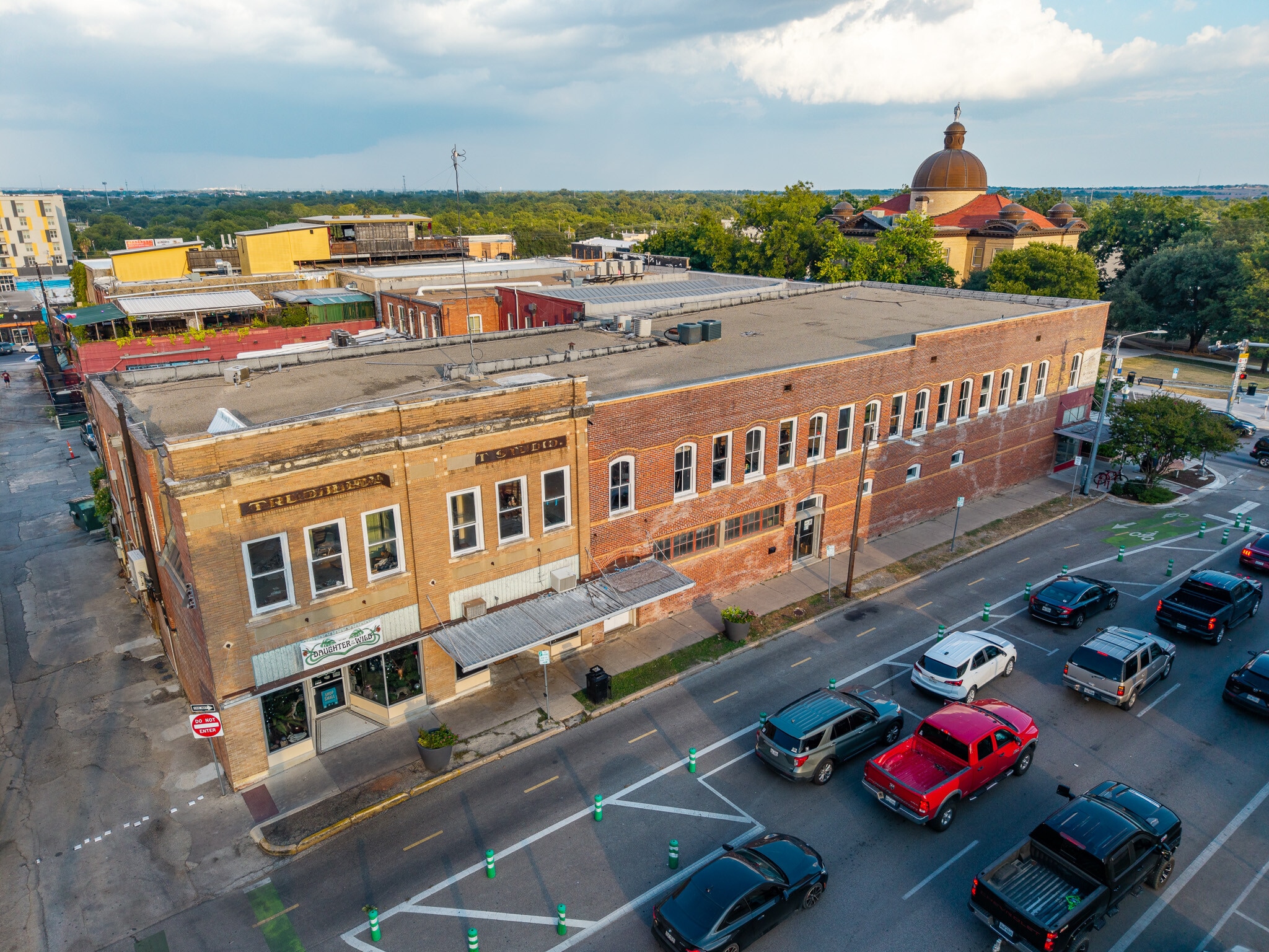 101 E Hopkins St, San Marcos, TX for sale Building Photo- Image 1 of 13