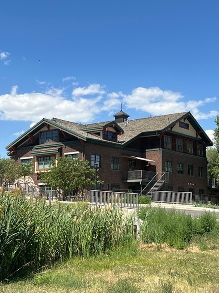 1268 W South Jordan Pky, South Jordan, UT for lease - Building Photo - Image 2 of 14