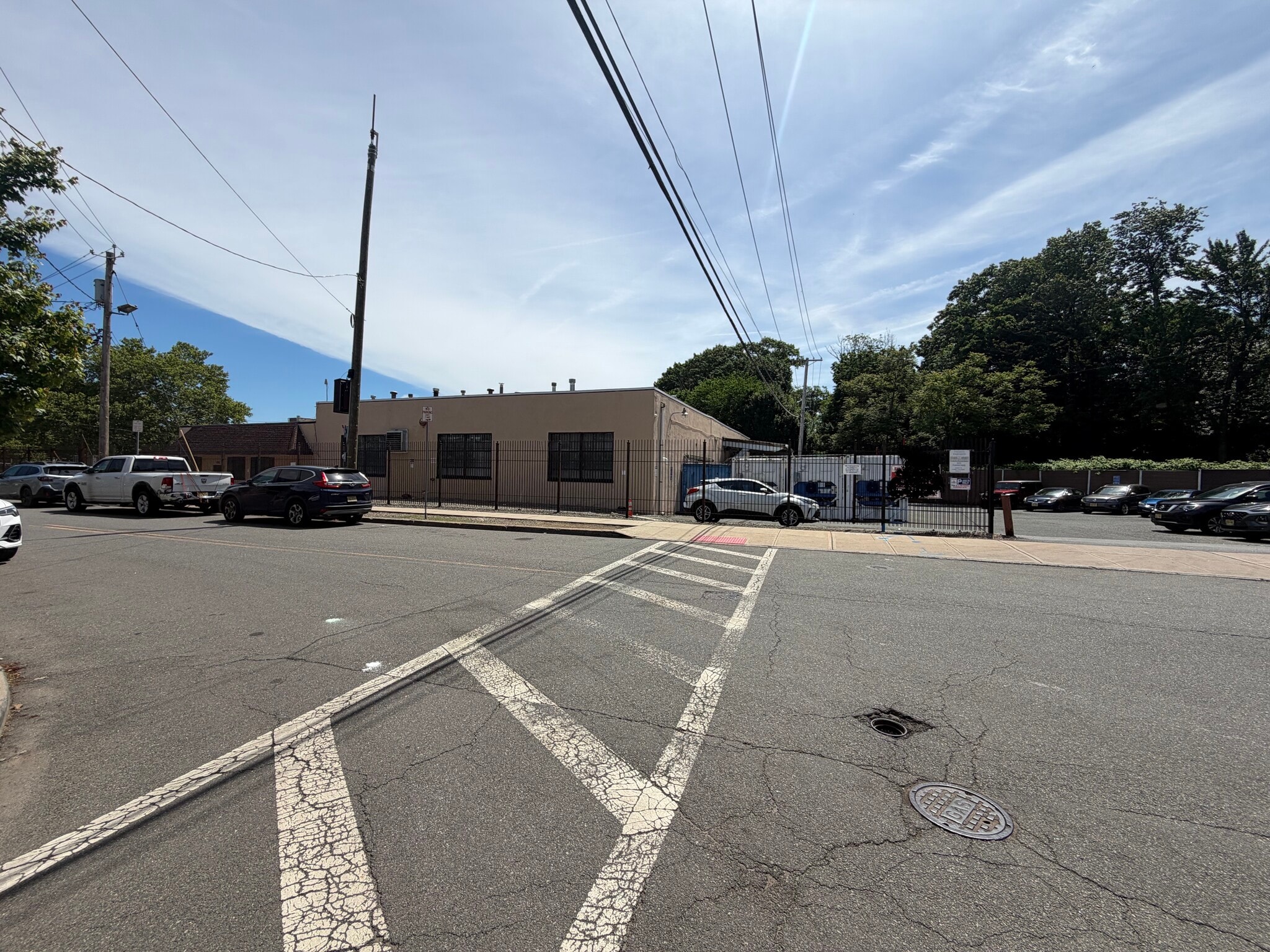 123 Manchester Pl, Newark, NJ for lease Building Photo- Image 1 of 5