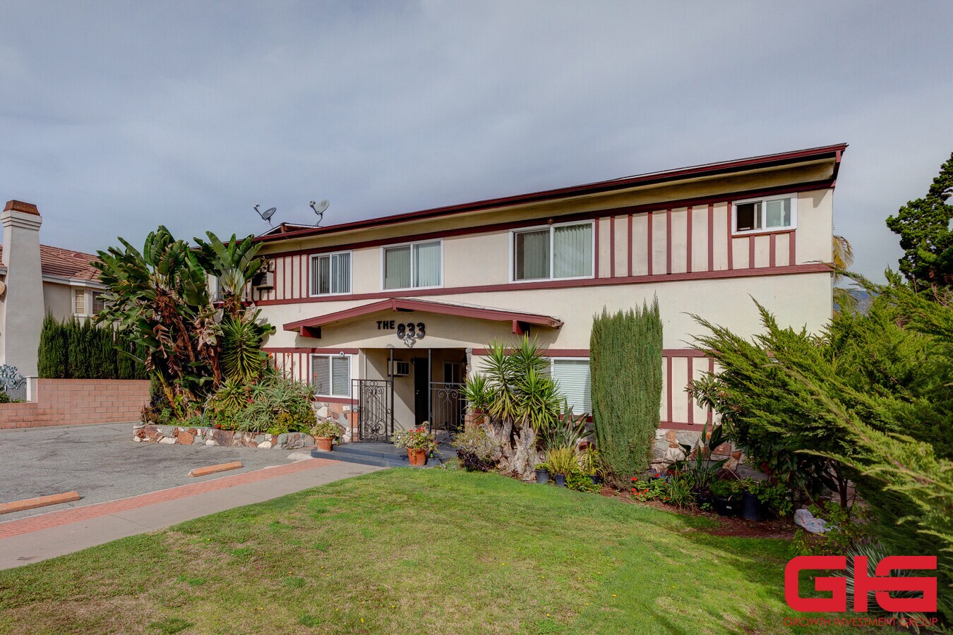 833 W Duarte Rd, Arcadia, CA 91007