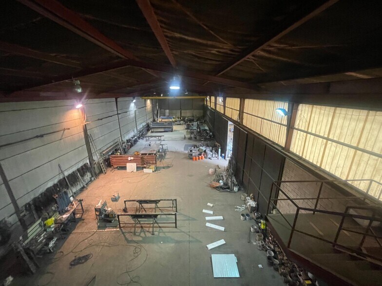 Industrial in SEVILLA, Sevilla for sale - Building Photo - Image 2 of 26