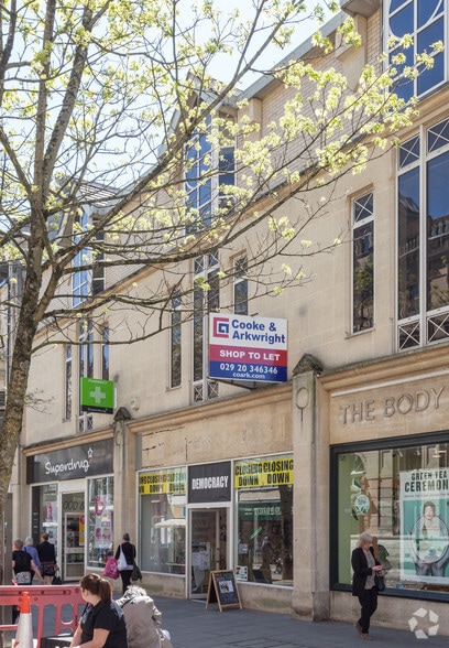 147 Commercial St, Newport for lease - Building Photo - Image 3 of 8