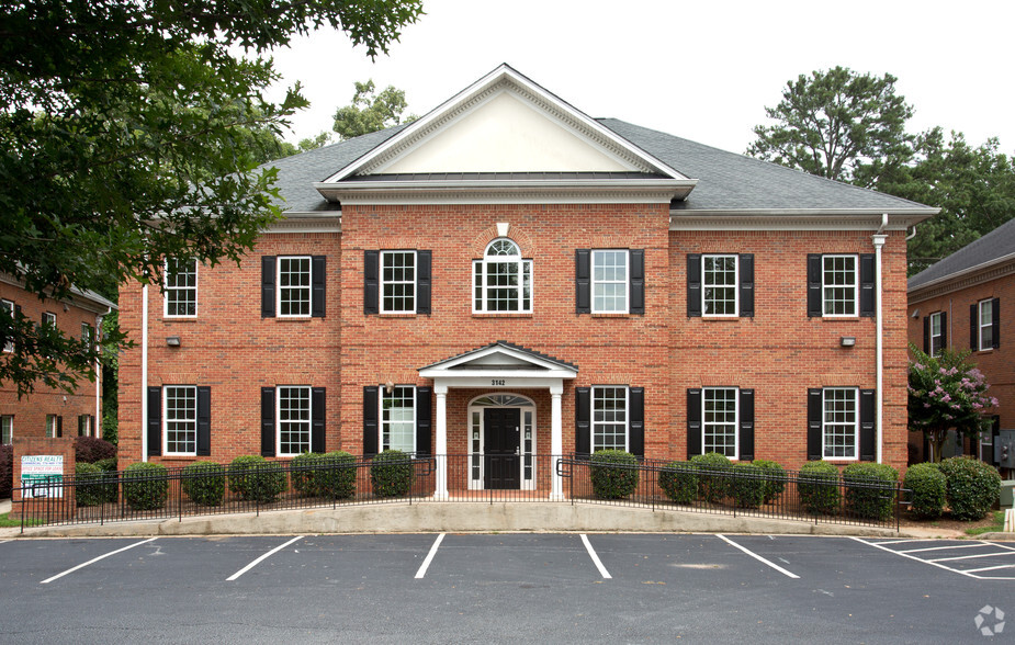 3142 Golf Ridge Blvd, Douglasville, GA for lease - Building Photo - Image 1 of 11