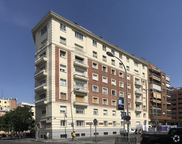 Calle Antonia Mercé, 2, Madrid, Madrid for lease - Primary Photo - Image 1 of 2