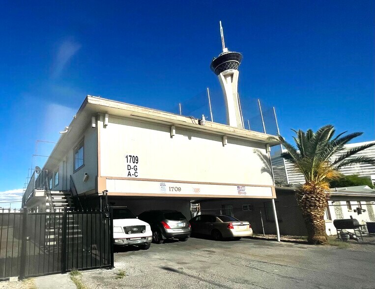 1709 Fairfield Ave, Las Vegas, NV for sale - Building Photo - Image 1 of 21