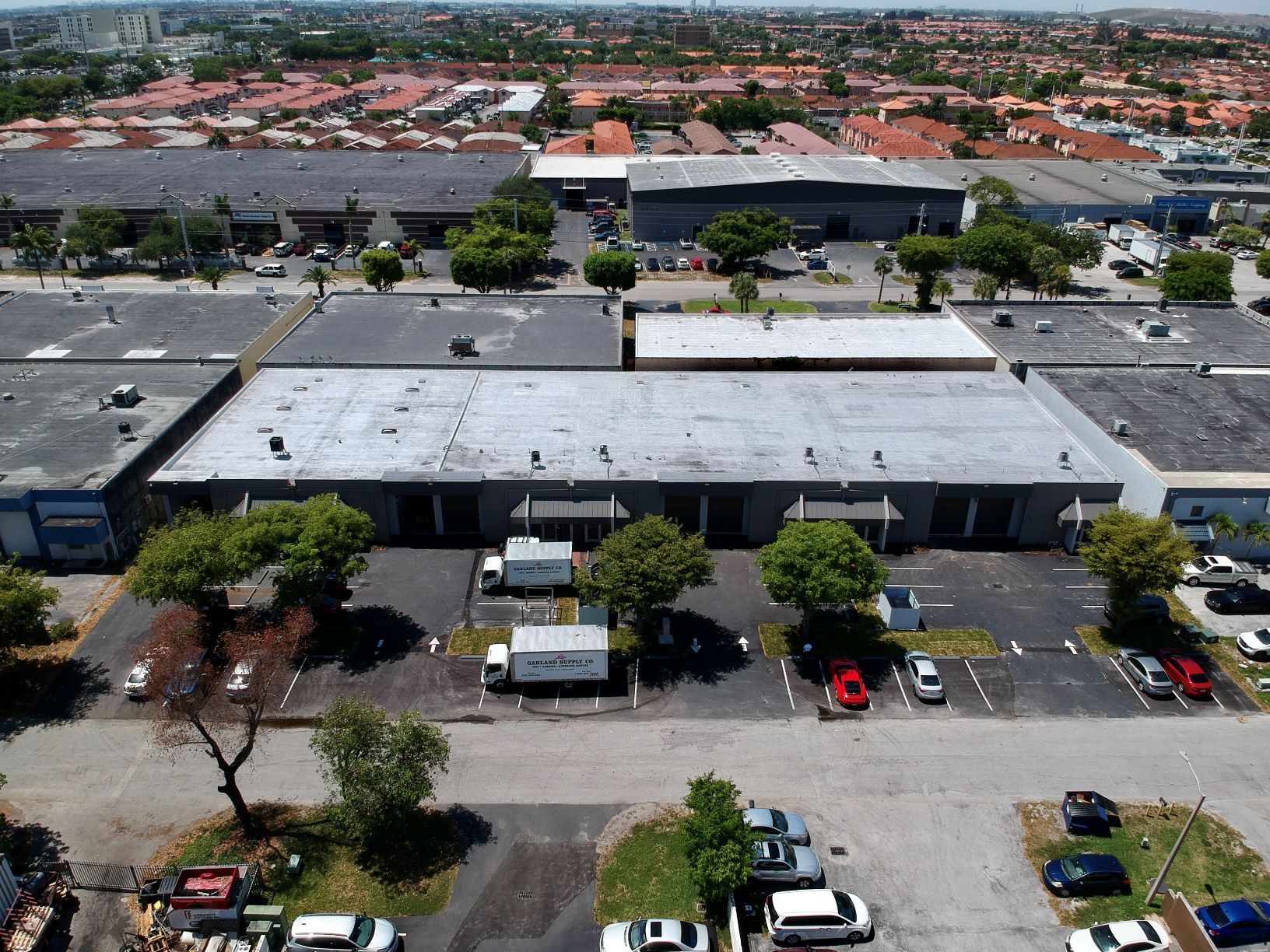 2290-2336 W 77th St, Hialeah, FL for lease Primary Photo- Image 1 of 12