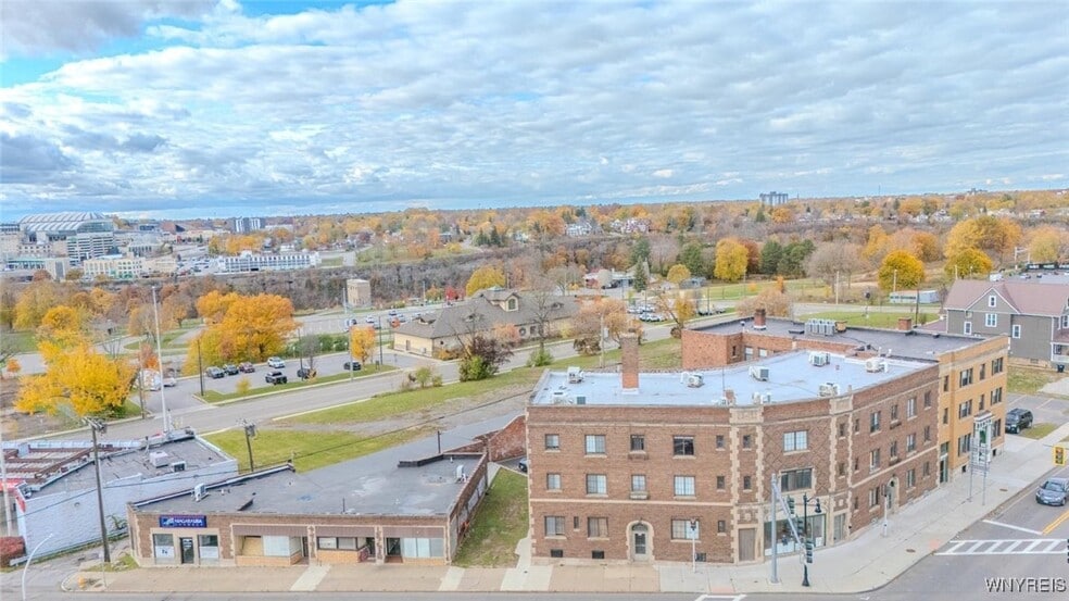 524 Main St, Niagara Falls, NY for lease - Building Photo - Image 3 of 11