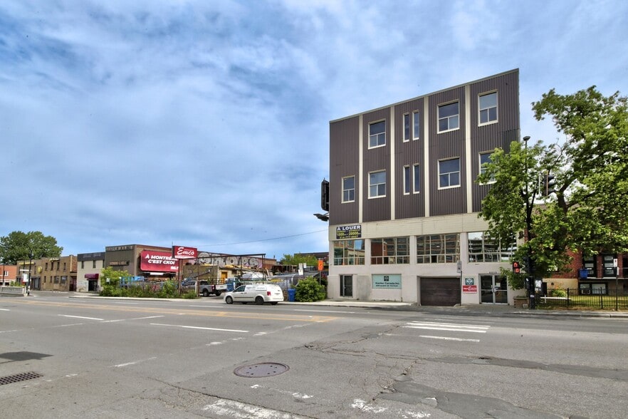 6659 Av Du Parc, Montréal, QC for sale - Building Photo - Image 2 of 10