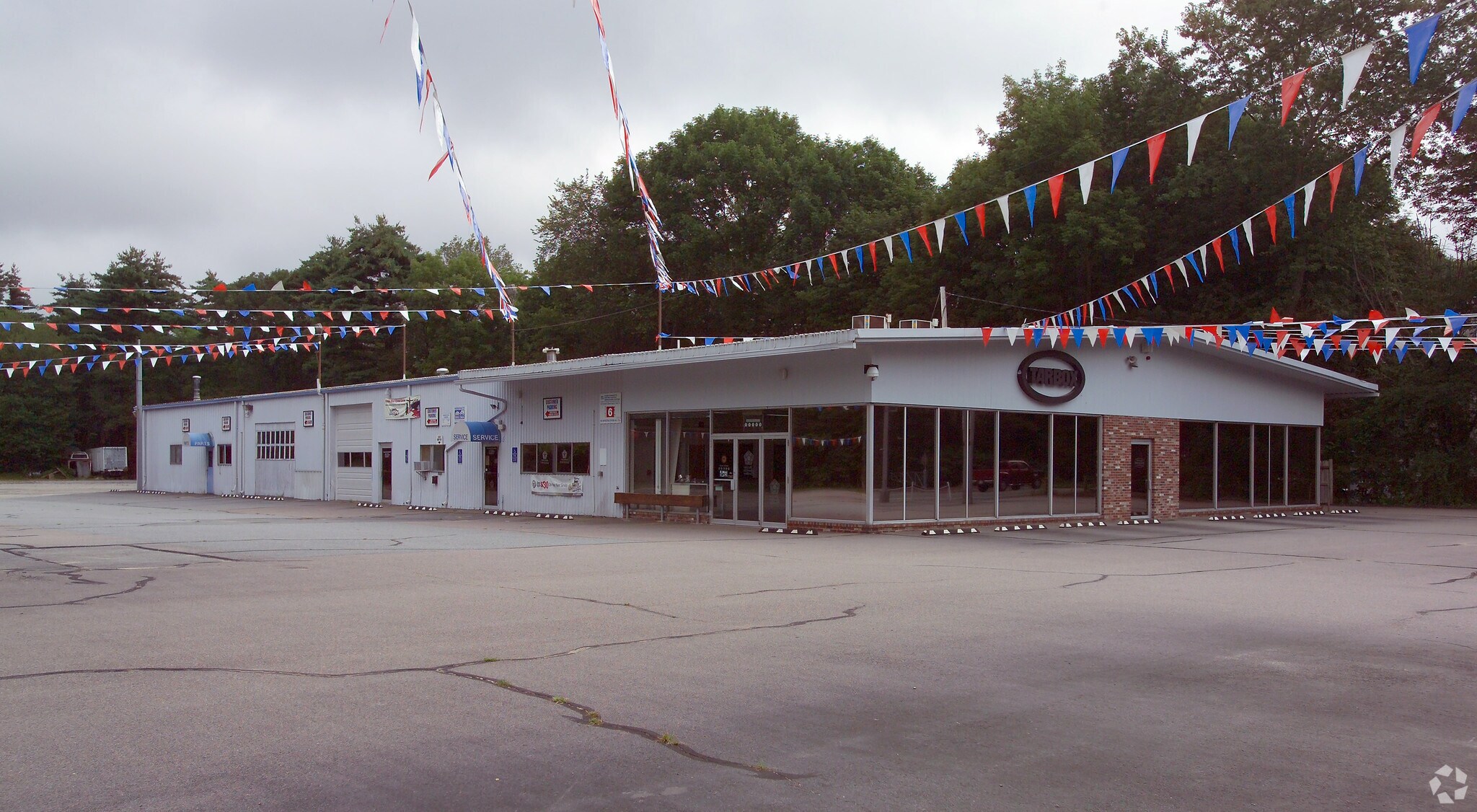 676 Pleasant St, Attleboro, MA 02703