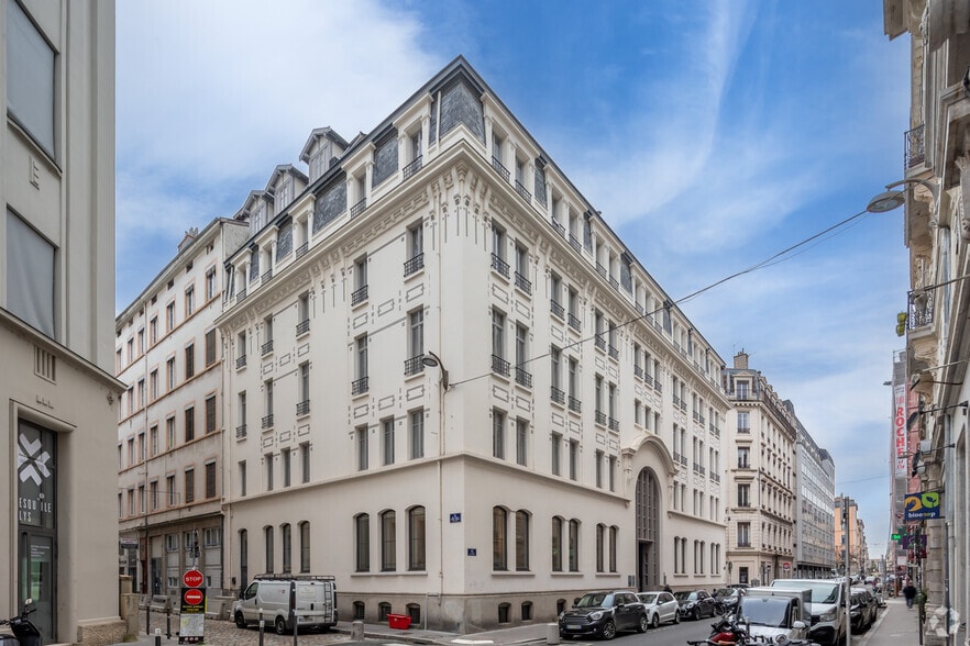 Multifamily in Lyon for sale - Building Photo - Image 3 of 3