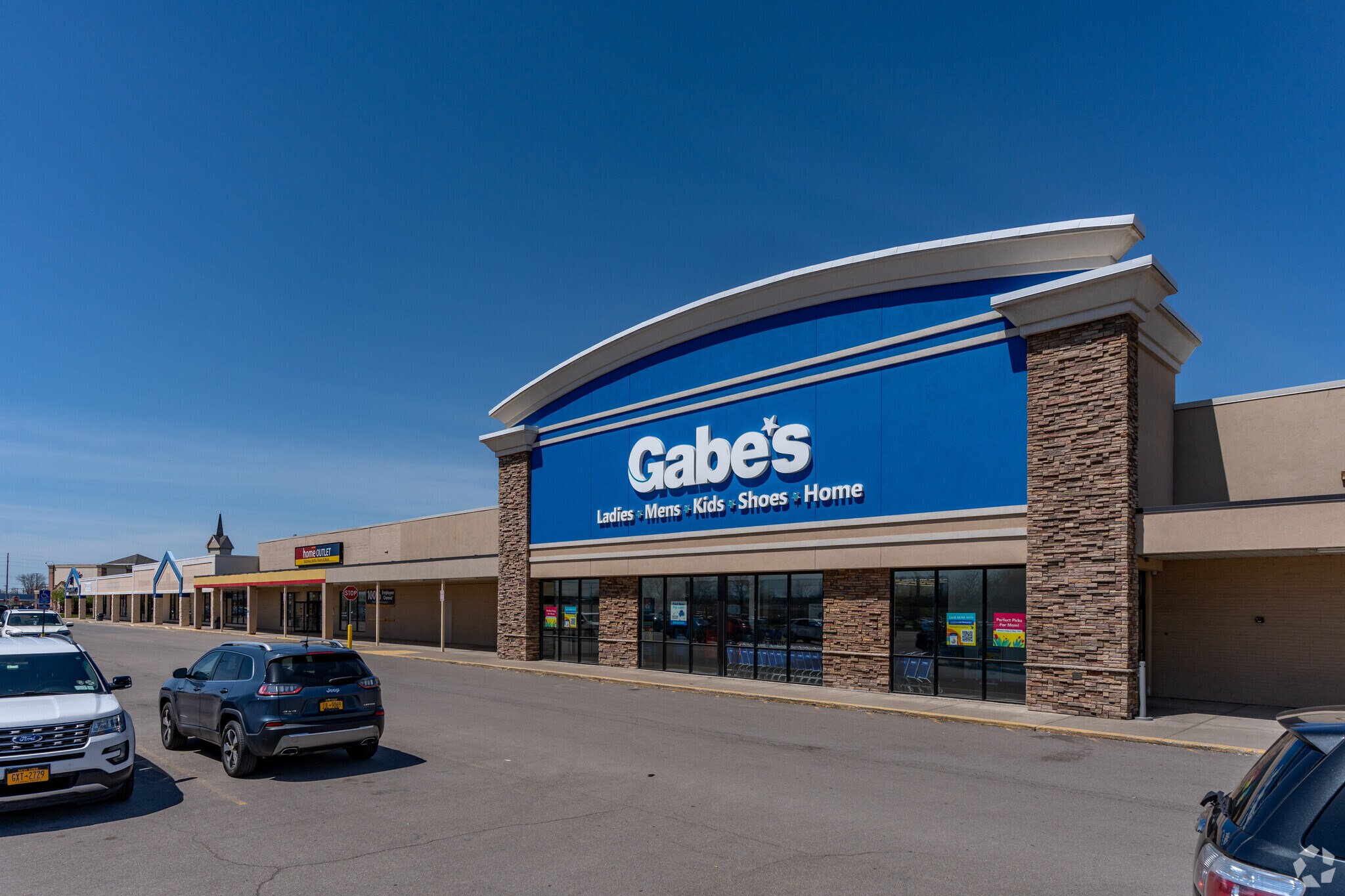 2082-2122 George Urban Blvd, Depew, NY for sale Primary Photo- Image 1 of 1