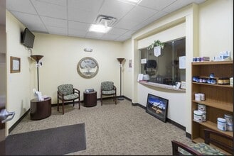 109 Pine St, Syracuse, NY for lease Interior Photo- Image 2 of 3