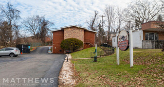 Monroeville Pet Hospital - Commercial Real Estate