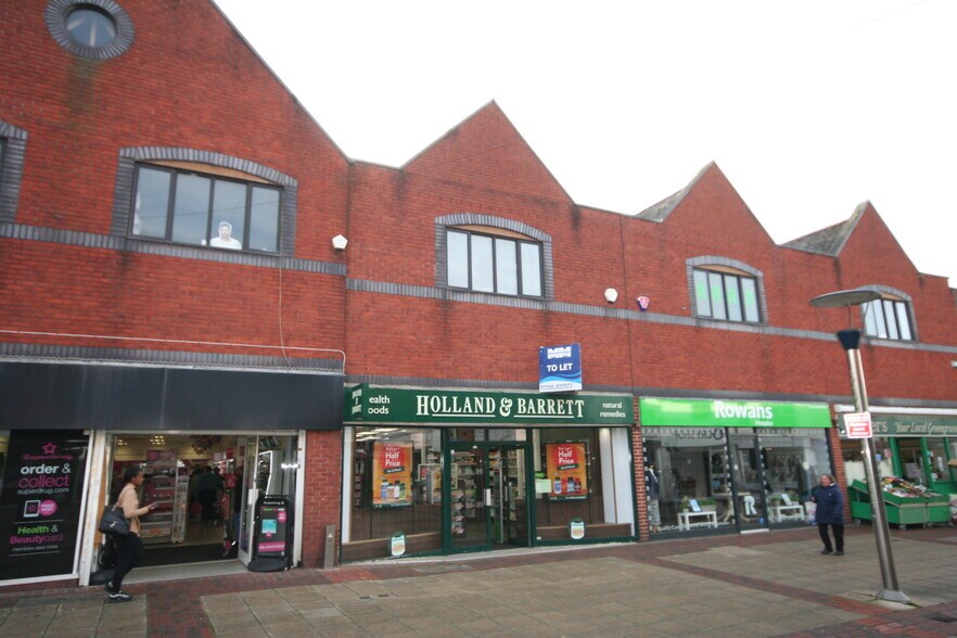 2527A High St, Cosham, Portsmouth, HAM PO6 3BT