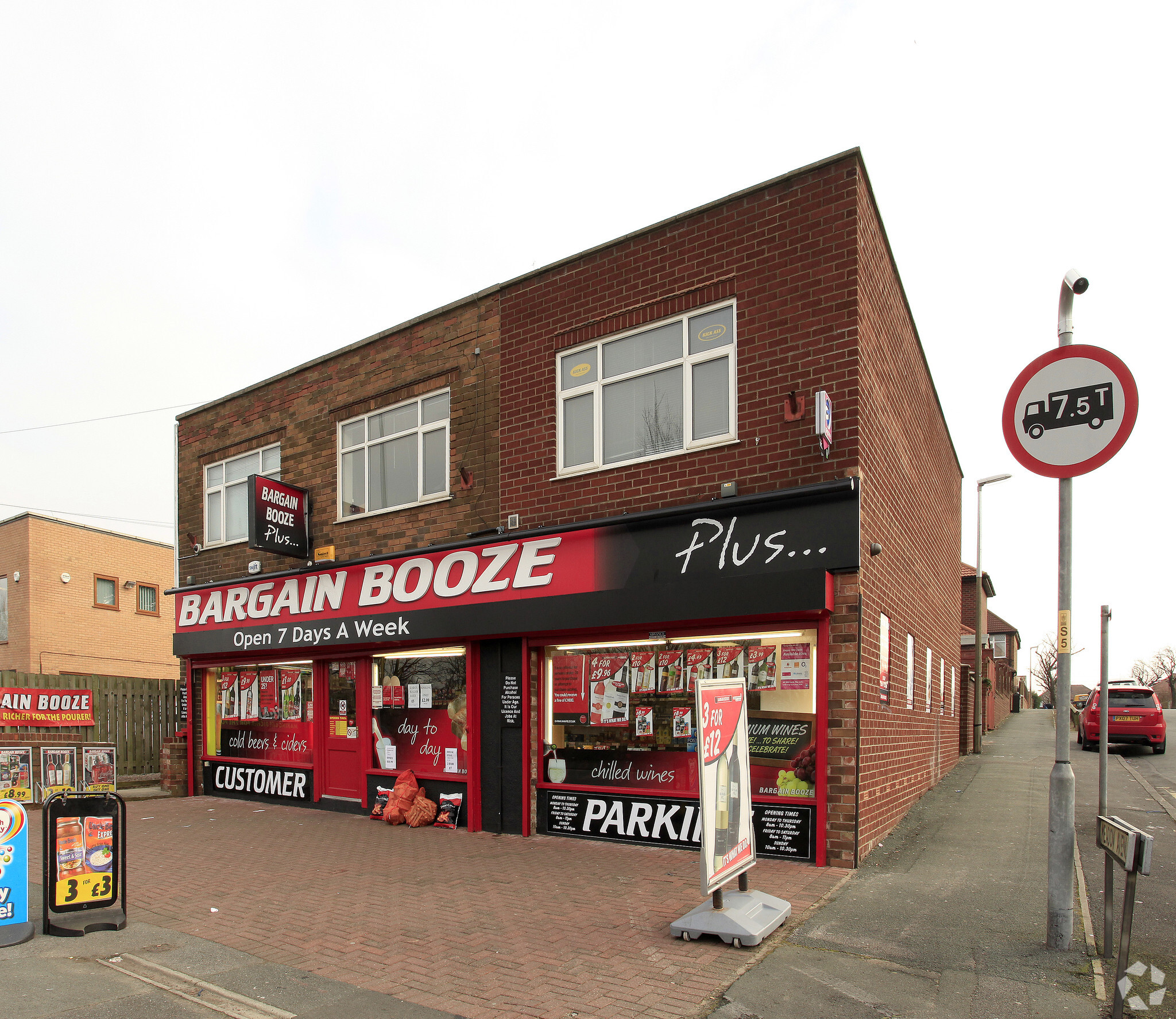 196 Chester Rd, Warrington for sale Primary Photo- Image 1 of 1