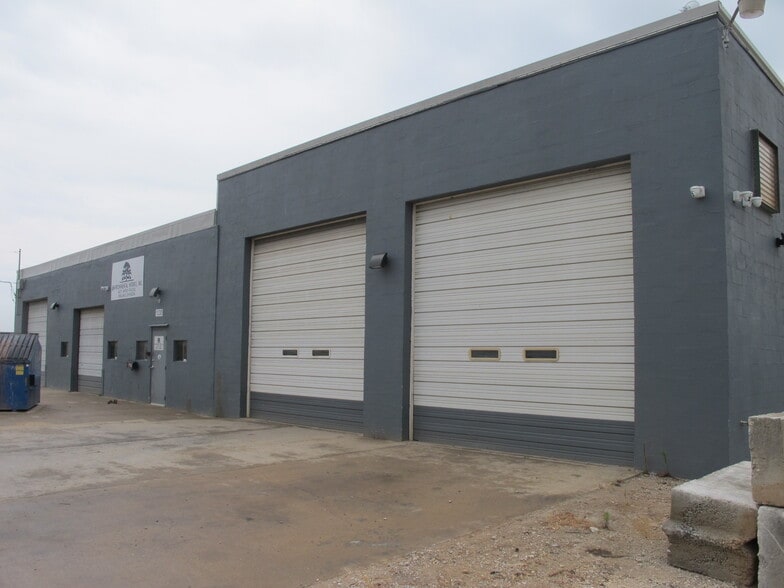 1530 E Atlantic St, Springfield, MO for sale - Building Photo - Image 1 of 12