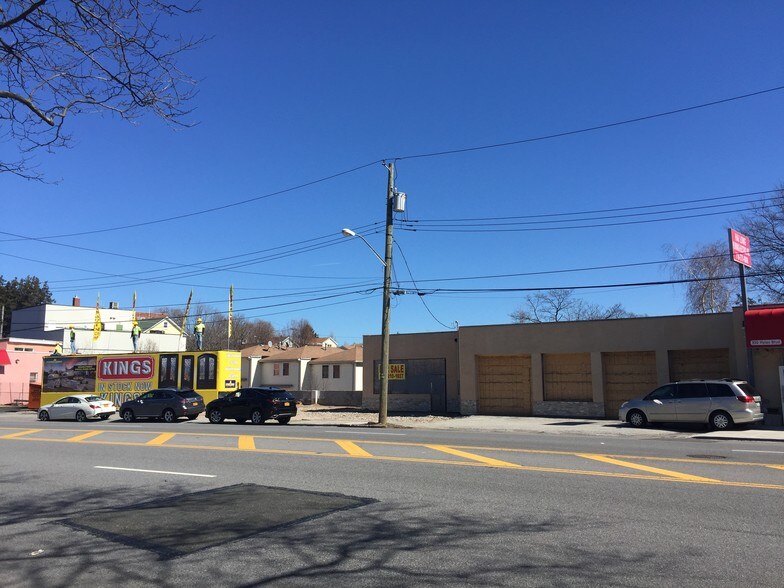920 Hylan Blvd, Staten Island, NY for sale - Building Photo - Image 1 of 1