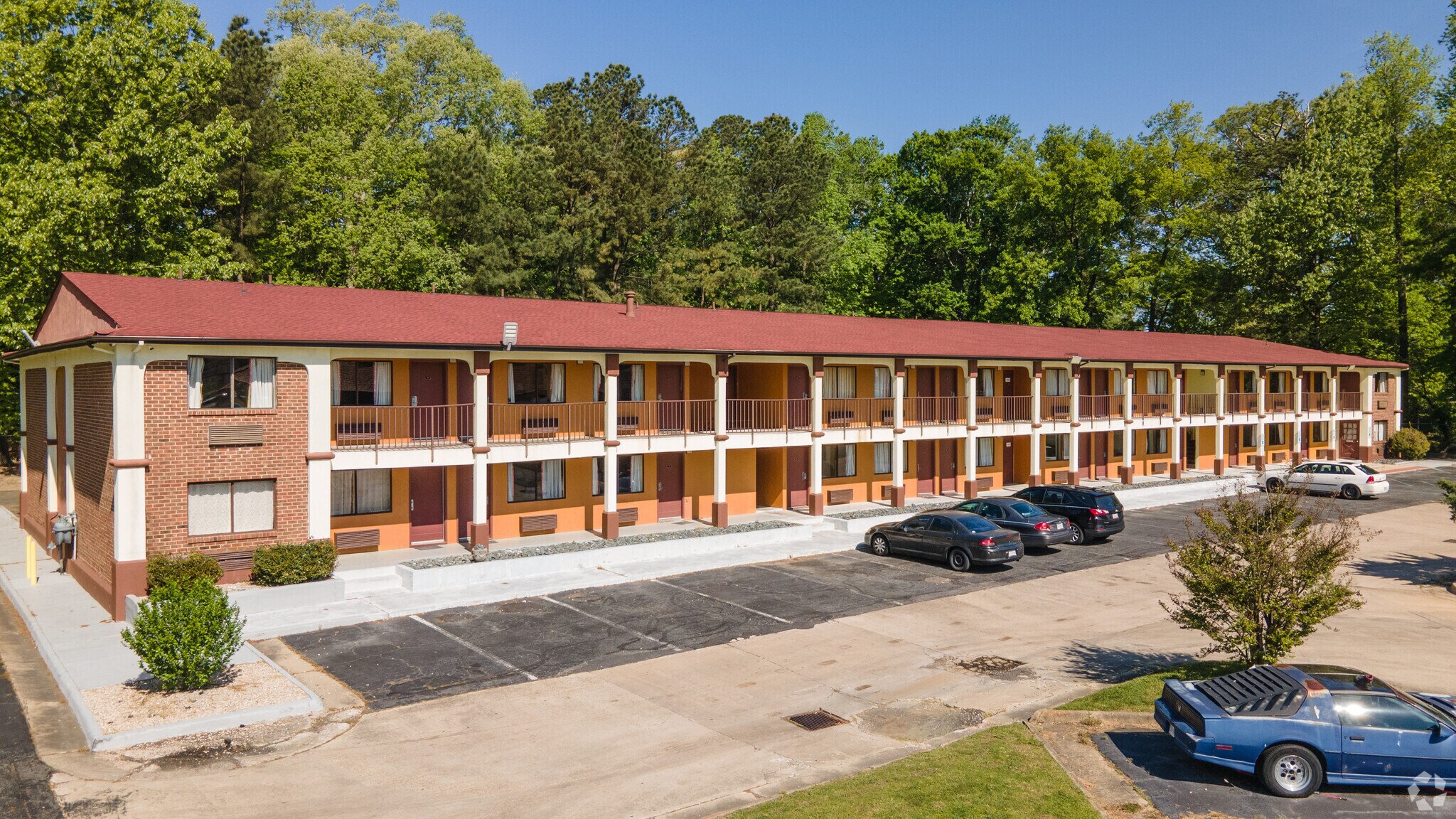 14747 Warwick Blvd, Newport News, VA for sale Primary Photo- Image 1 of 1