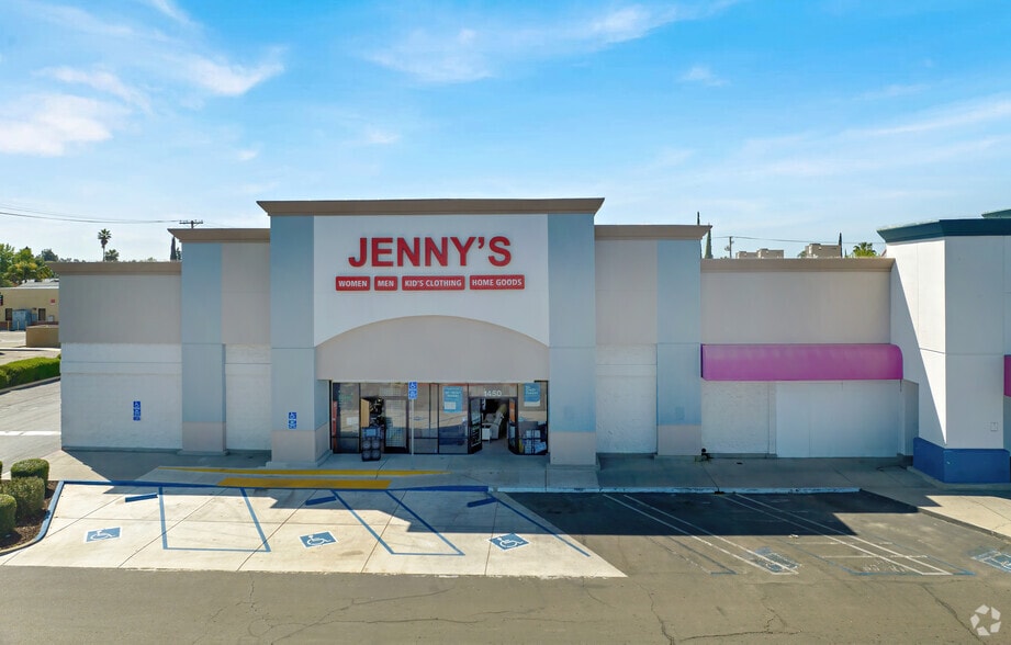 1324-1650 Hatch Rd, Modesto, CA for lease - Building Photo - Image 3 of 3