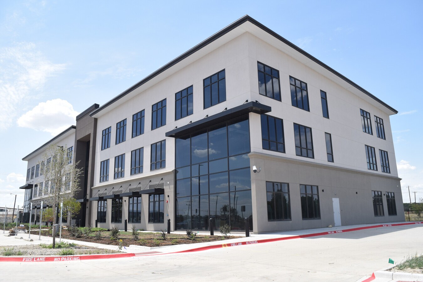 12600 Willow Springs Rd, Fort Worth, TX 76052