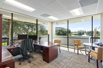 1100 Northpoint Pky, West Palm Beach, FL for lease Interior Photo- Image 2 of 10