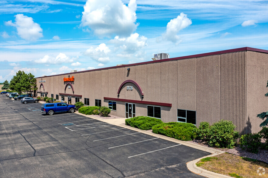 3150-3290 County Rd 42 W, Burnsville, MN for lease - Primary Photo - Image 1 of 5