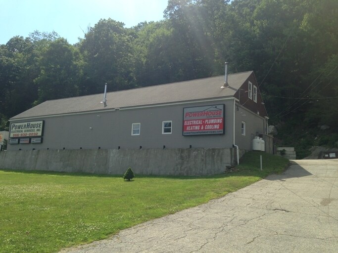 688 Derby Ave, Seymour, CT 06483