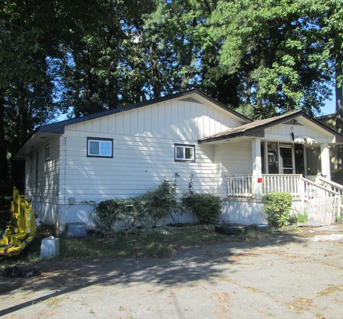 3814 Stewart Rd, Doraville, GA for sale Primary Photo- Image 1 of 2