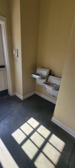 170 Westridge Industrial Blvd, McDonough, GA for lease - Building Photo - Image 3 of 12