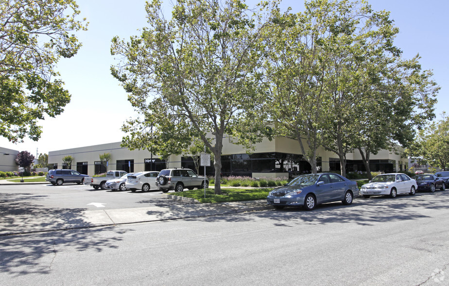 14433-14439 Catalina St, San Leandro, CA for lease - Primary Photo - Image 1 of 7