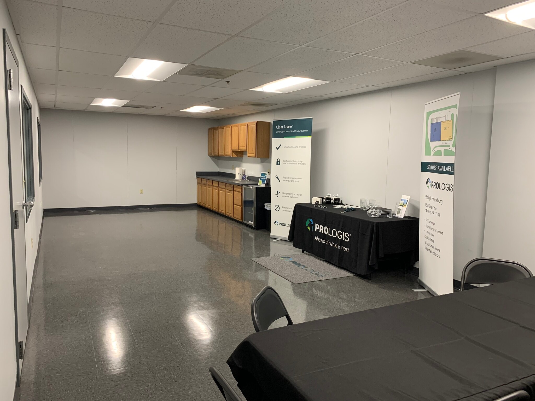 1530 Bobali Dr, Harrisburg, PA for lease Building Photo- Image 1 of 5