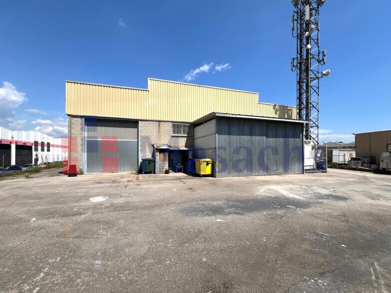 Industrial in Canovelles, Barcelona for lease - Building Photo - Image 2 of 11