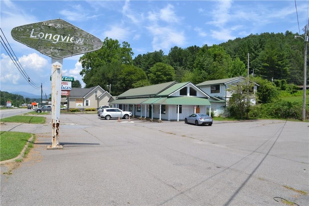 2222 Georgia Rd, Franklin, NC for sale Building Photo- Image 1 of 1
