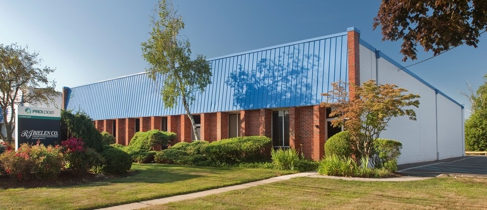 6 Jules Ln, New Brunswick, NJ for lease - Building Photo - Image 2 of 5