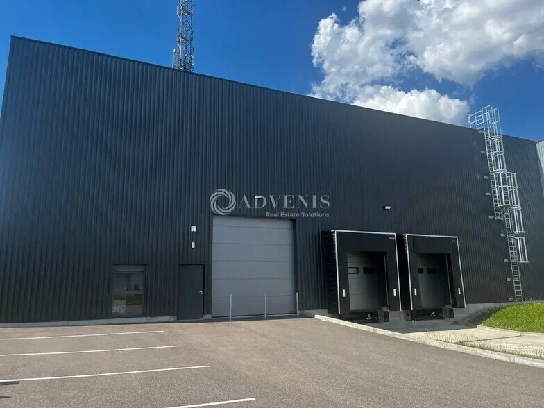 Industrial in Eckbolsheim for lease - Building Photo - Image 2 of 7