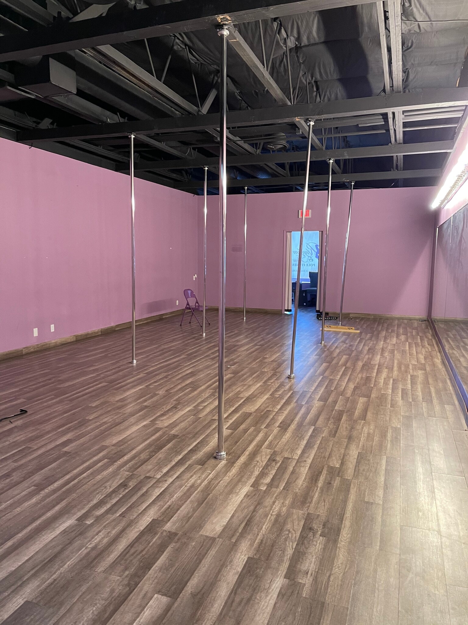 17070 Walnut Village Pky, Fontana, CA for lease Interior Photo- Image 1 of 6