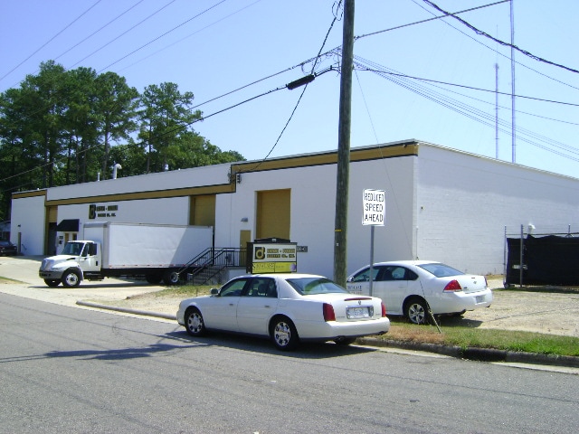 826 Shannon Dr, Fayetteville, NC for sale - Primary Photo - Image 2 of 28