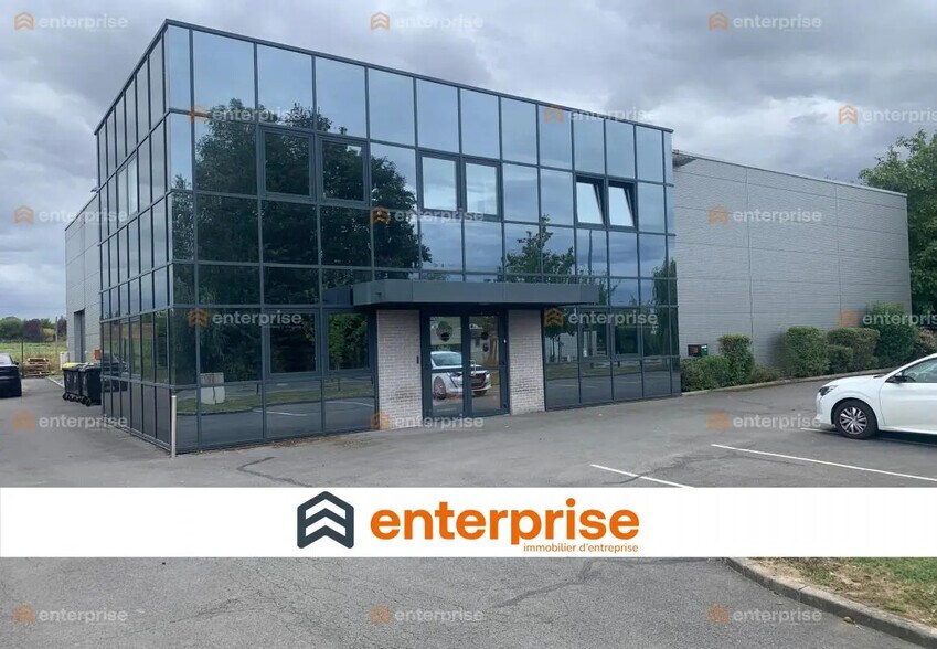 Flex in Pont-à-Marcq for lease - Building Photo - Image 1 of 8