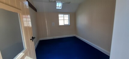 East St, Beverley for lease Interior Photo- Image 1 of 3