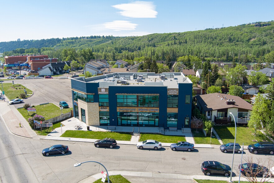 4525 Monterey Ave NW, Calgary, AB for sale - Aerial - Image 3 of 4